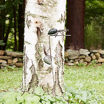 Traveling Ant Stake